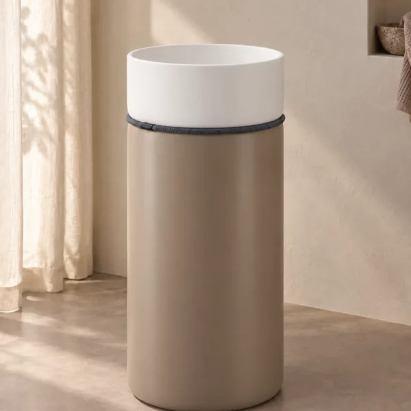 Lavabo Tempo blanco mate con exterior arena a media altura, ejemplo de color orientativo